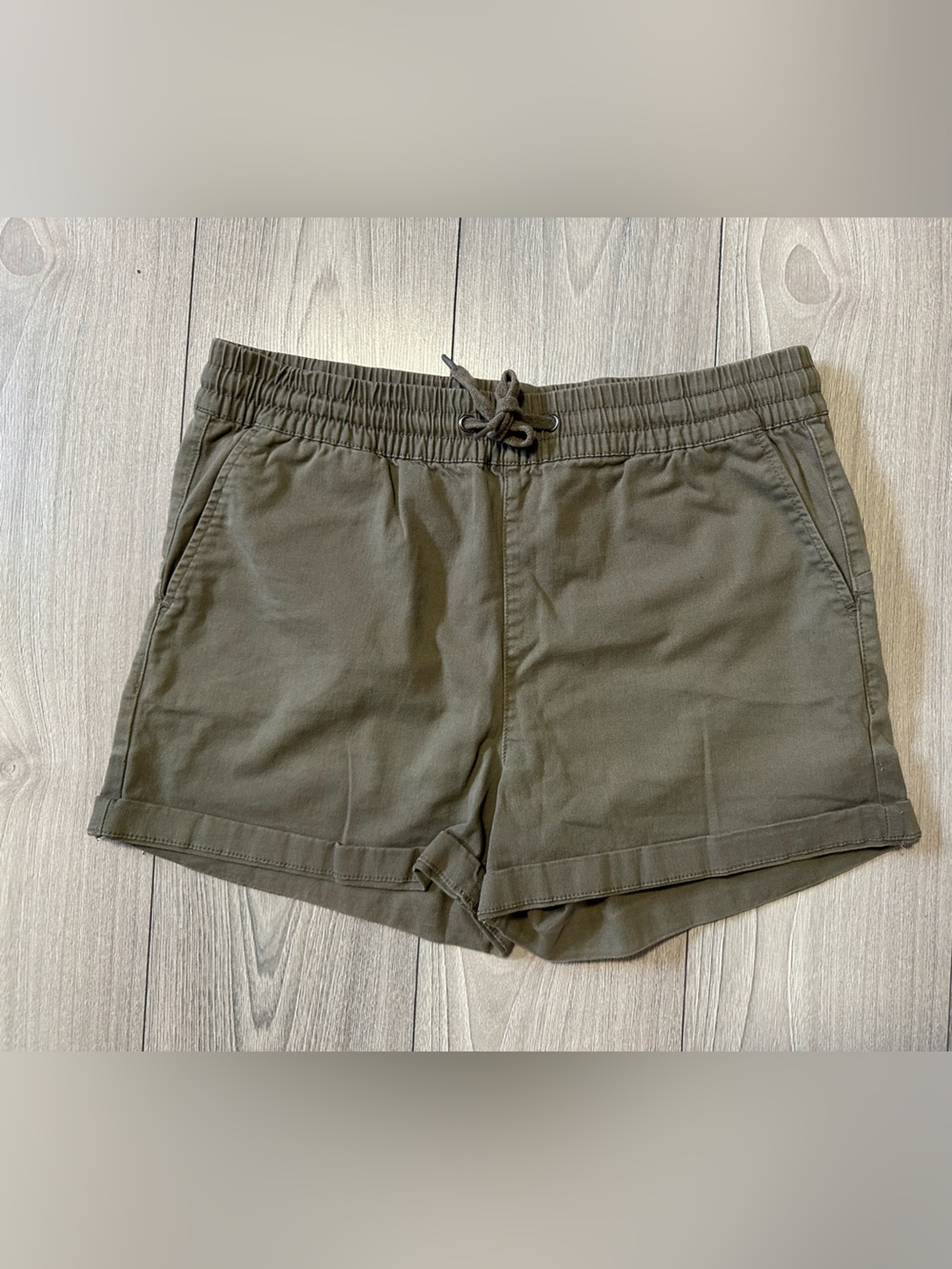 Oak & Ivy Olive Green Women's Cotton Twill Cargo-Style Drawstring Shorts Size L